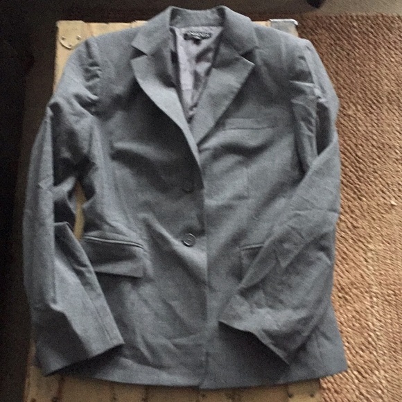 TAHARI HEATHER GRAY 2 PC PANT BLAZER SUIT SET 6 - Picture 15 of 16